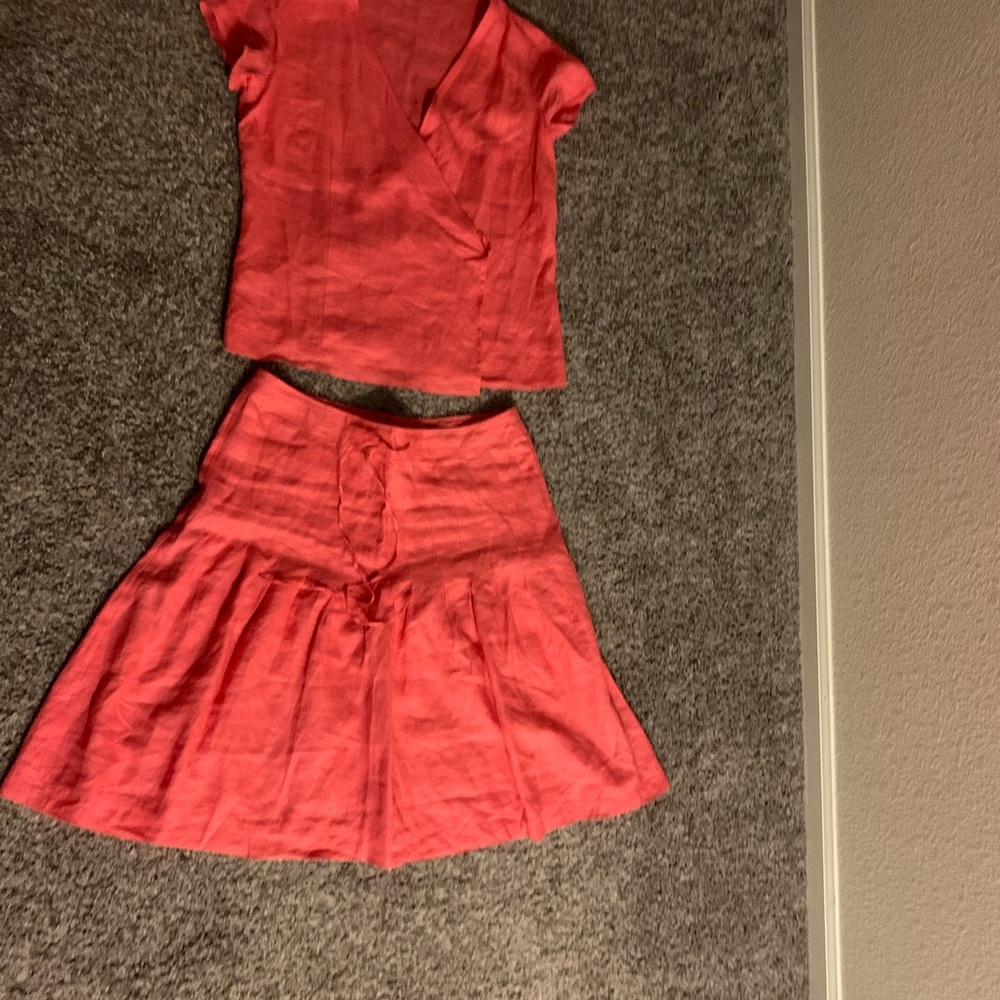 Two pieces top and mini skirt